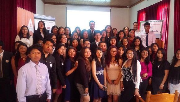 Clausuran Programa de Voluntariado Red Agua Joven en Arequipa