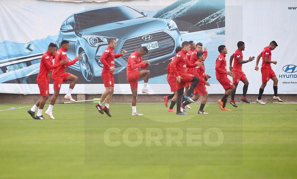 Perú parte hoy a Europa y así fue su último entrenamiento en la Videna (GALERÍA)