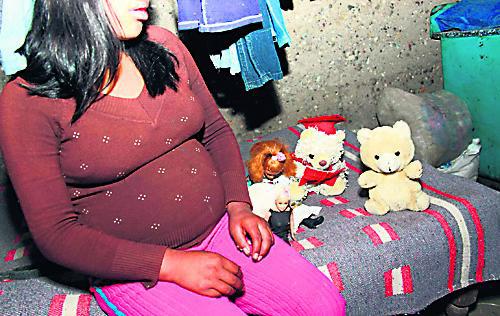 Más de mil abortos por día en el Perú