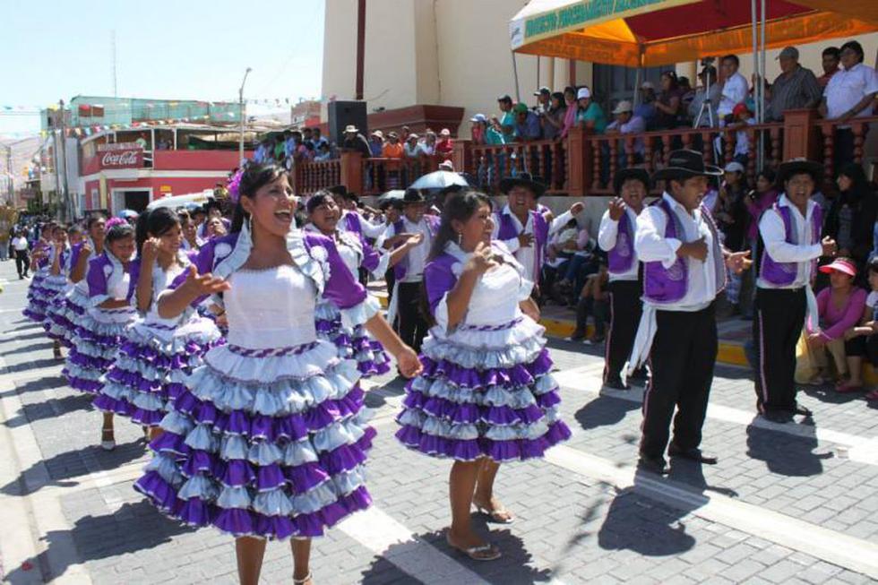 Locumba cerró los carnavales con vistoso pasacalle