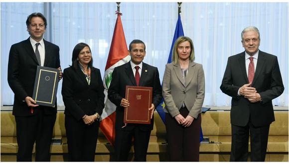 Visa Schengen: Perú y la Unión Europea firmaron acuerdo de exención de visado 
