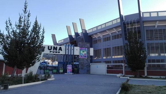 Primera casa de estudios de la región de Puno, alberga a un aproximado de 30 mil estudiantes de pre y postgrado.