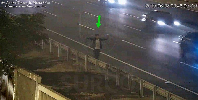 Surco: Rescatan a hombre en estado de ebriedad cuando corría en la Panamericana Sur (FOTOS)