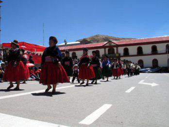 53 mil personas están siendo alfabetizadas
