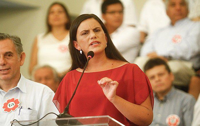 ​Verónika Mendoza señala que no pueden encontrar "ninguna" denuncia sólida en su contra 