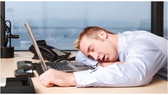 Dormir en el trabajo podrá ser desde ahora causa justificada de despido