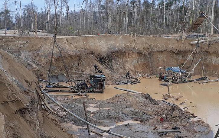 La minería ilegal se extendió en más de 13 regiones