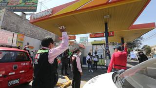 Taxistas de Arequipa realizan marcha rodante por el precio de combustibles (VIDEO)