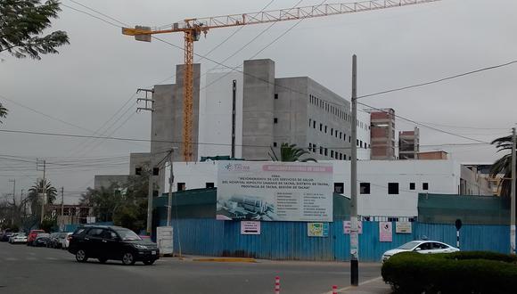 Obra del nuevo hospital de Tacna se encuentra paralizada desde el 2019. (Foto: Adrian Apaza)