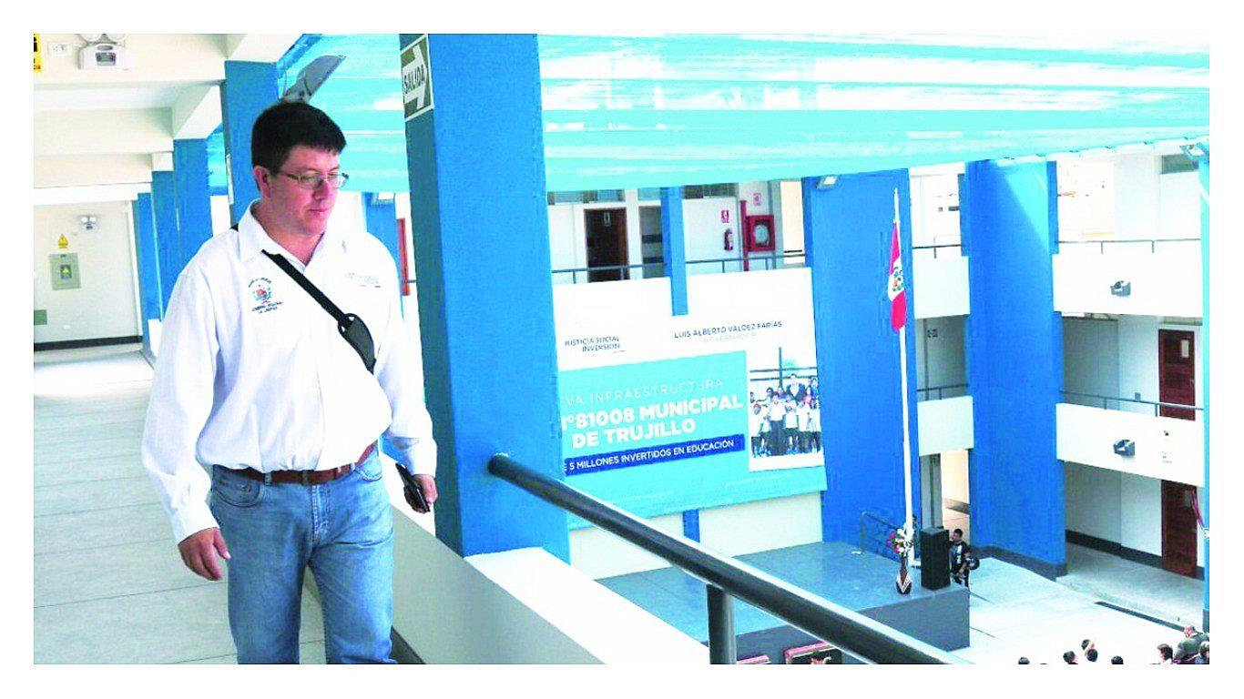 El gerente de  Infraestructura no va más en el gobierno regional 