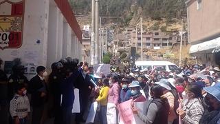 Alumnos de la escuela Pepín Cárdenas en Huancavelica hoy vuelven a las aulas