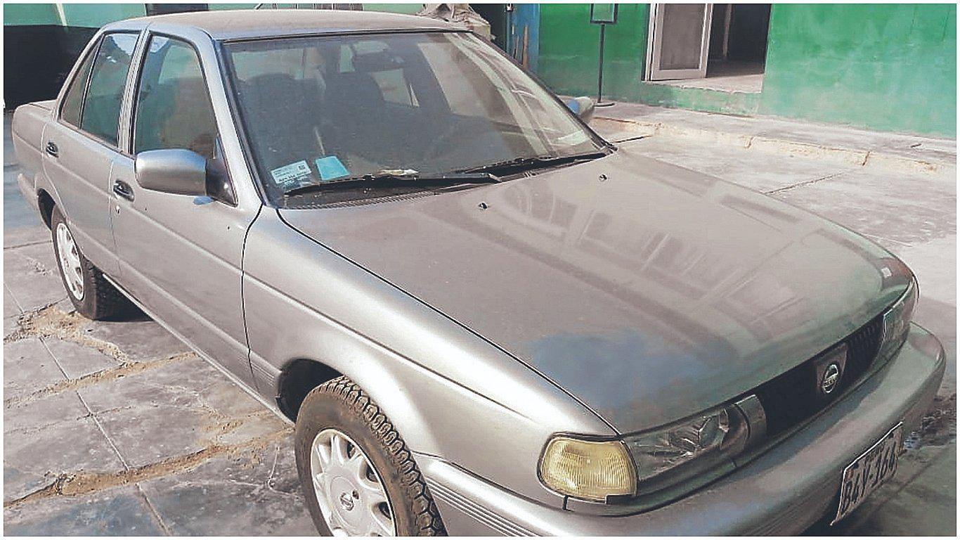 Policía recupera vehículo robado 