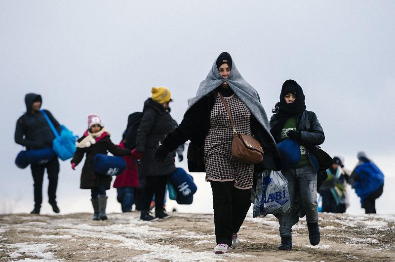 Las mujeres refugiadas sufren violencia sexual durante su éxodo, según Amnistía Internacional