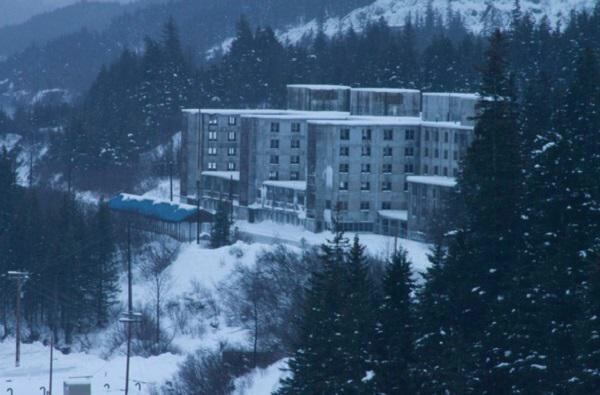 ​Conozca el pueblo donde todos los habitantes viven en un solo edificio