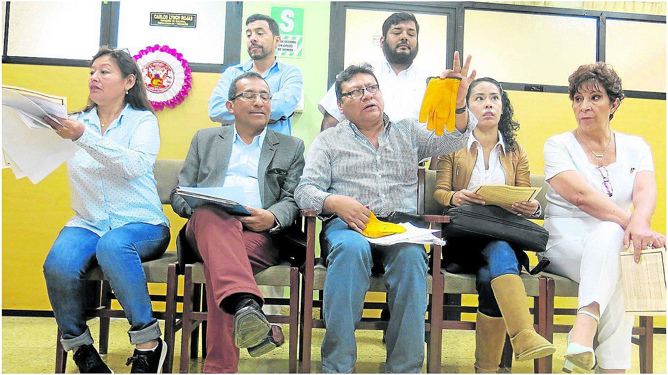 La Fiscalía le cae a la MPS por compra de guantes 