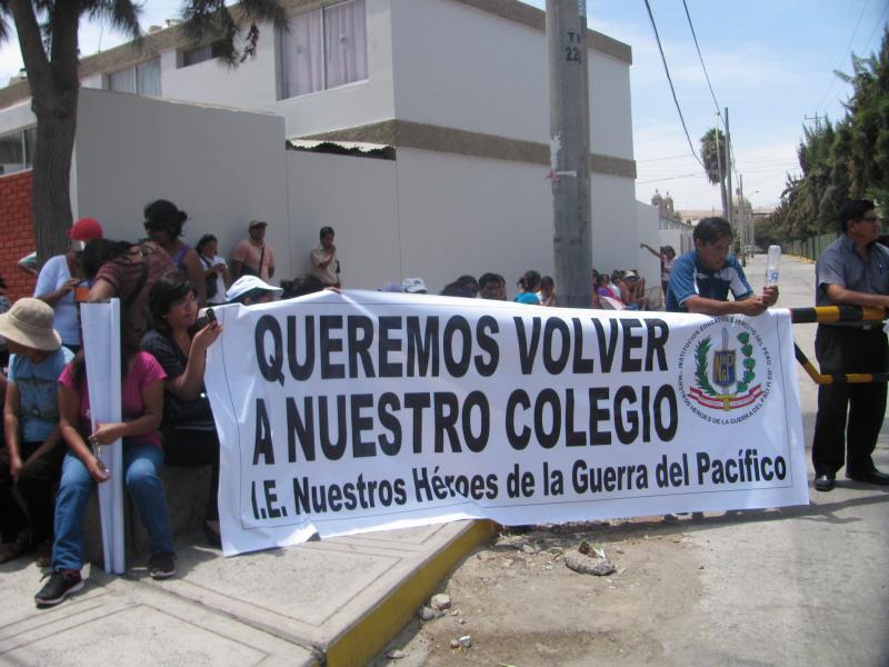 Escolares fueron desalojados de su colegio
