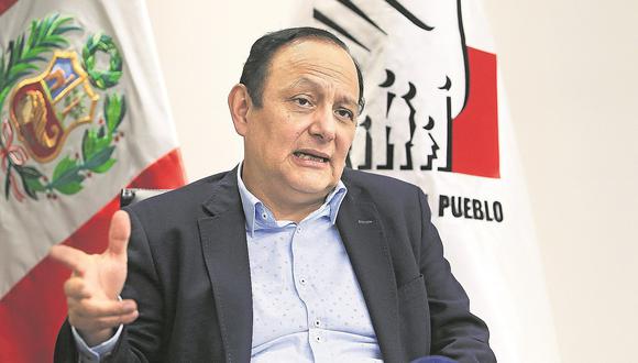 Walter Gutiérrez: "El Congreso y Vizcarra se alejaron del marco constitucional"