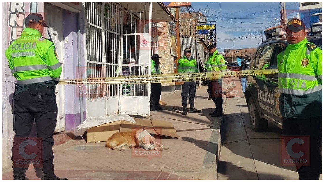 Perro amanece custodiando el cadáver de su dueño 