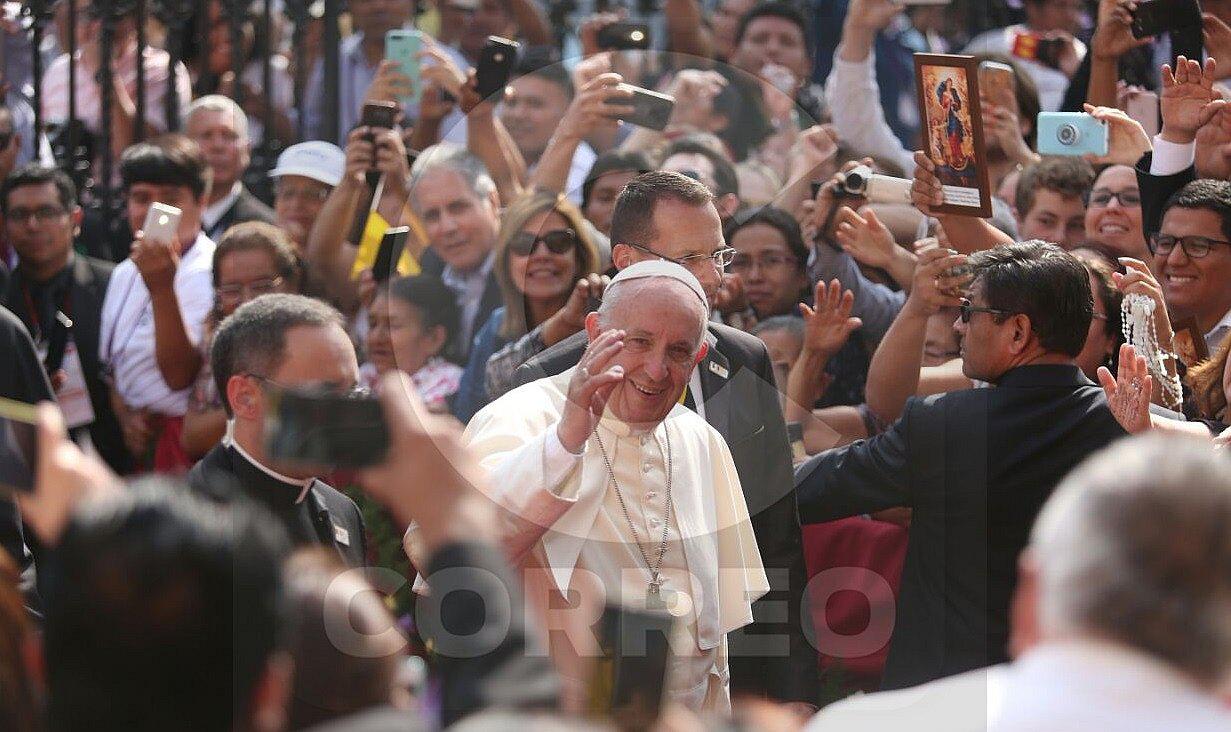 Alimentos que debes llevar a la misa del Papa Francisco, según el Dr. Elmer Huerta 