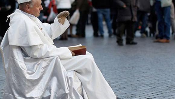 Arrestan a doble de papa Juan Pablo II