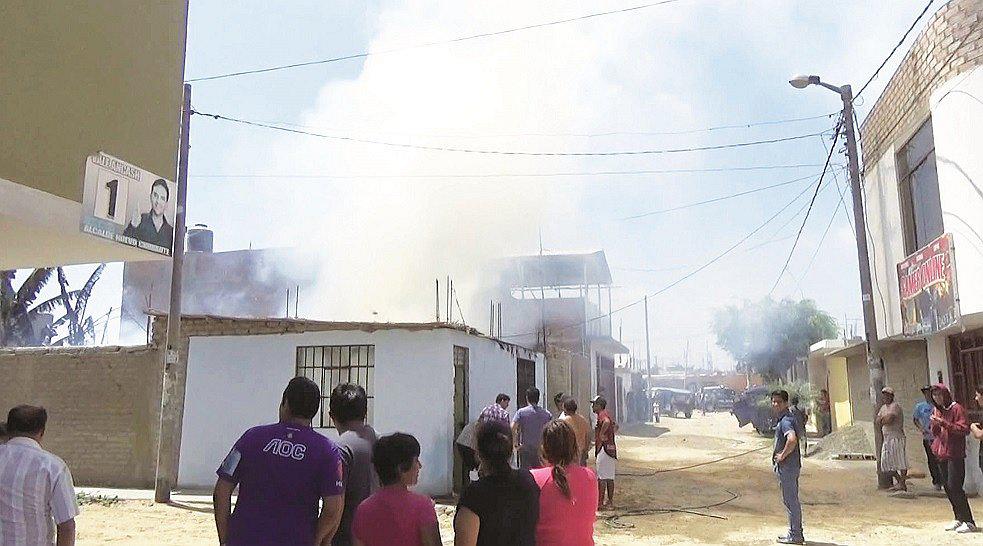 Nuevo Chimbote: Incendio genera pánico en la urbanización Bellamar (VÍDEO) 
