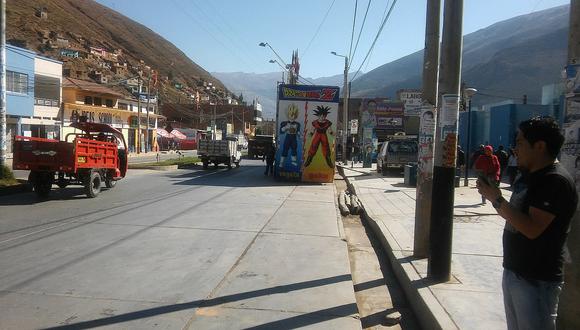 Tráiler de circo obstaculiza el tránsito en la provincia de Tarma
