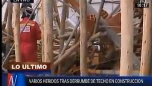 Huachipa: Diez personas quedaron atrapadas luego que techo se derrumbara