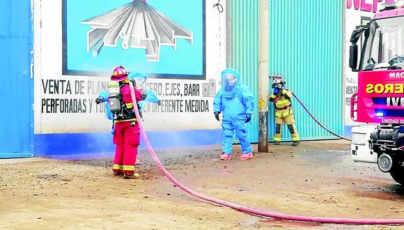 Fuga de gas alerta a 40 familias de la Urb. Santo Dominguito 