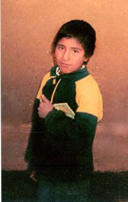 ¡Devuélvanme a
 mi hijo, por favor !