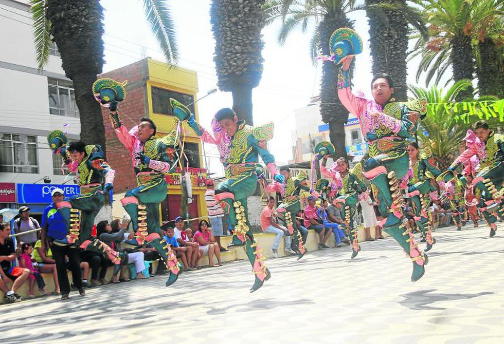 Revive lo mejor del pasacalle internacional de Tacna