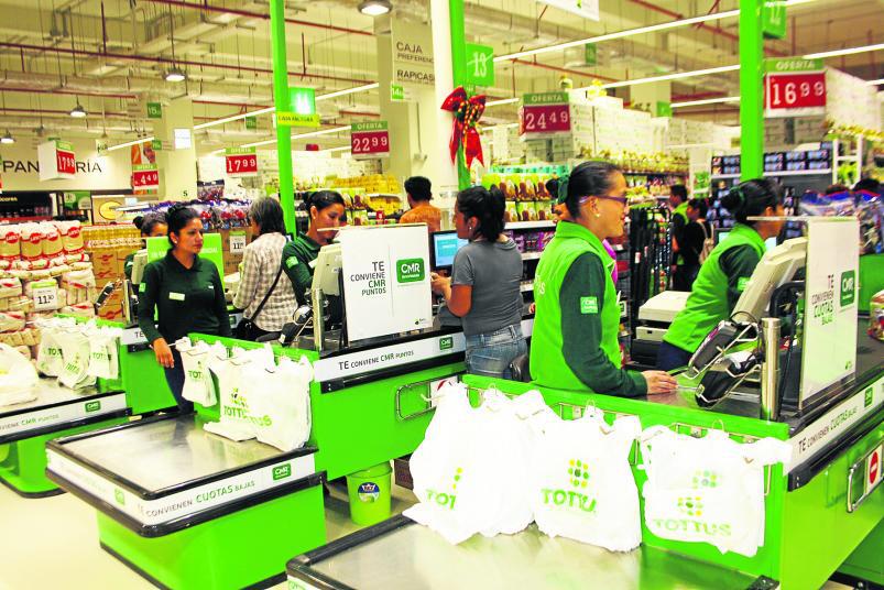 Inauguran el Open Plaza de Tottus y Saga Falabella 