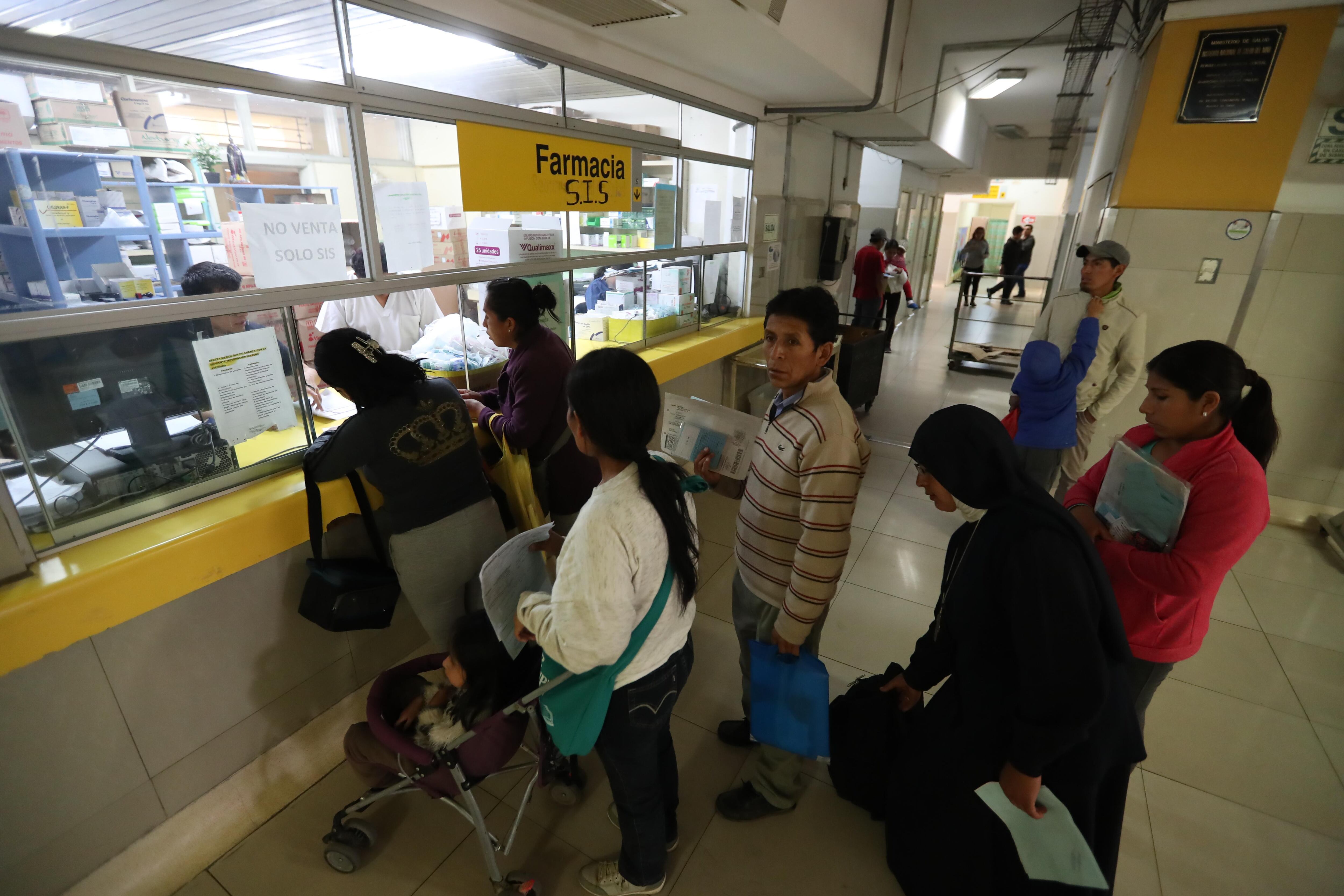 Afiliación automática se ejecuta tras el D.U. que dispuso el aseguramiento de todas las personas sin cobertura de seguro en el territorio nacional. (Foto: GEC)
