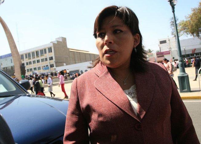 Fotos de militares peruanos en la frontera serían pasadas dice congresista Condori