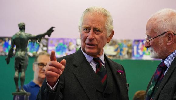 El diario señaló que el dinero se depositó, a través del banco de la monarquía Coutts, en la cuenta del Fondo Benéfico del Príncipe Carlos de Gales. (Foto de Andrew Milligan / POOL / AFP)