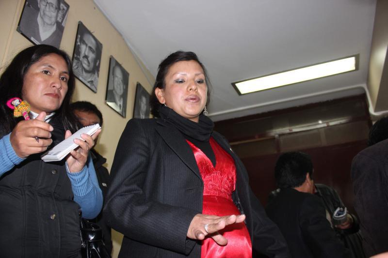 Nueva directora de Agricultura sacó título hace solo un año