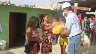 Distribuyen víveres, mascarillas y guantes a familias vulnerables en Ica
