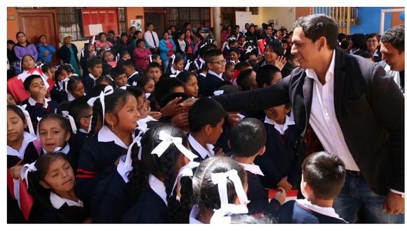 Luis Valdez inicia año escolar 2018 en Otuzco