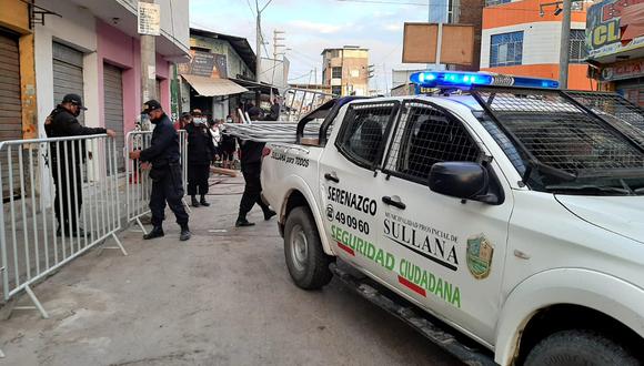 Las autoridades de la municipalidad de Sullana exhortaron a los comerciantes que sigan retirándose voluntariamente.