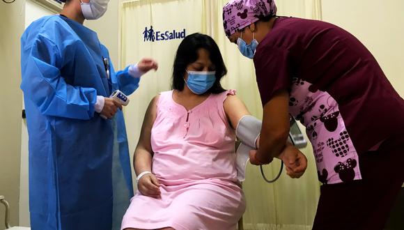 La Libertad: realizan cesárea a embarazada con una rara enfermedad sanguínea y salvan a su bebé (Foto: EsSalud)
