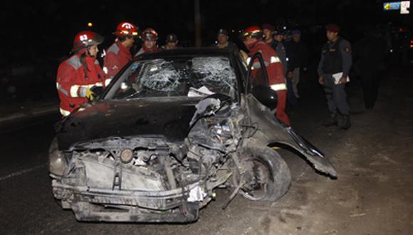 Exceso de velocidad provoca accidente en San Isidro