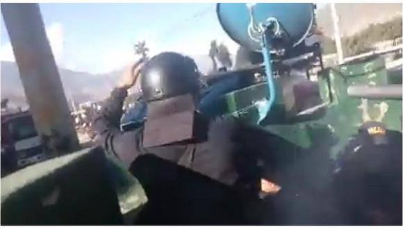 Video muestra el feroz enfrentamiento entre policías y productores de papa