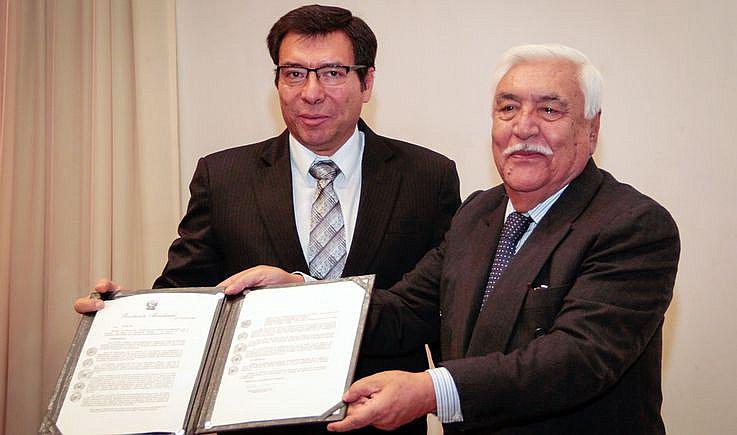 Distinguen a exalcalde de Cusco como 'Personalidad Meritoria de La Cultura'