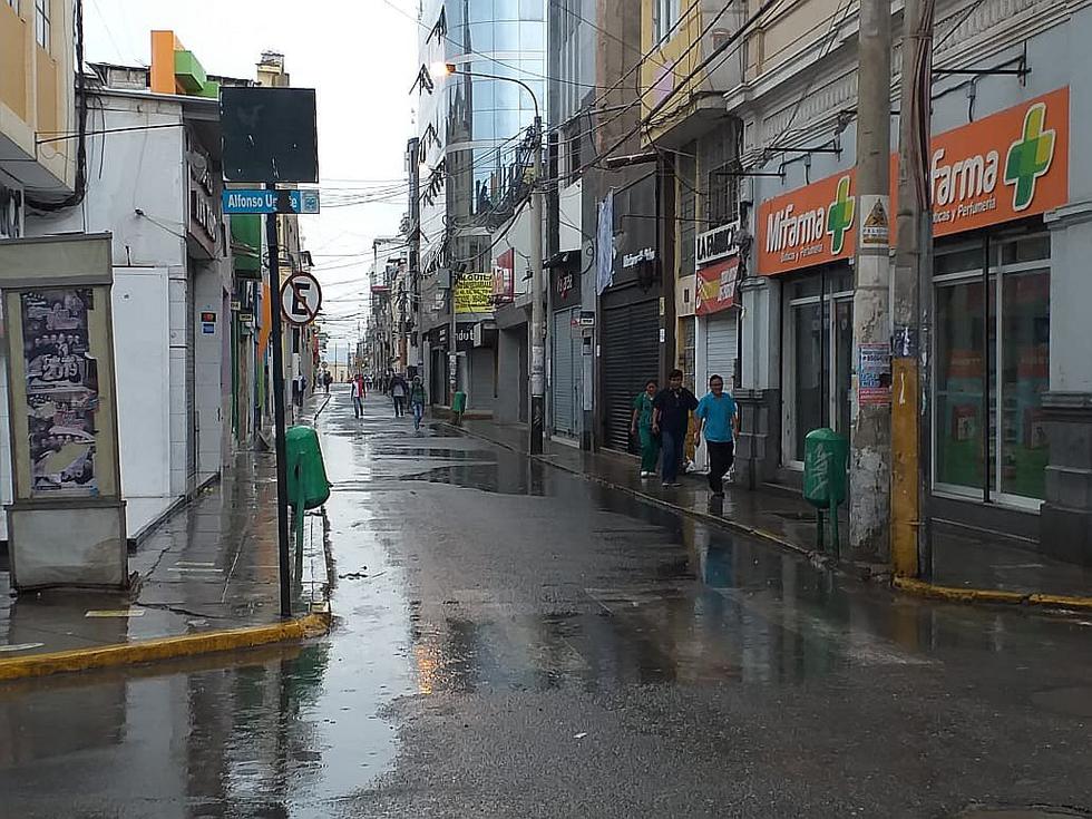 Así amaneció Chiclayo tras lluvia registrada desde la madrugada (FOTOS y VIDEO)