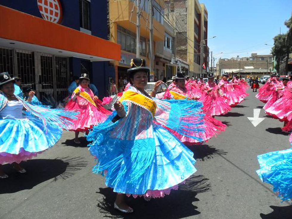 Con morenadas celebraron a "Mamita Candelaria"