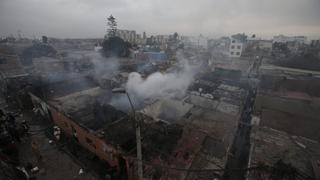 Incendio en Surco arrasó con dos quintas (FOTOS)