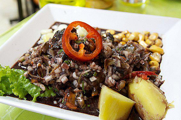 Pasos para preparar un ceviche de conchas negras