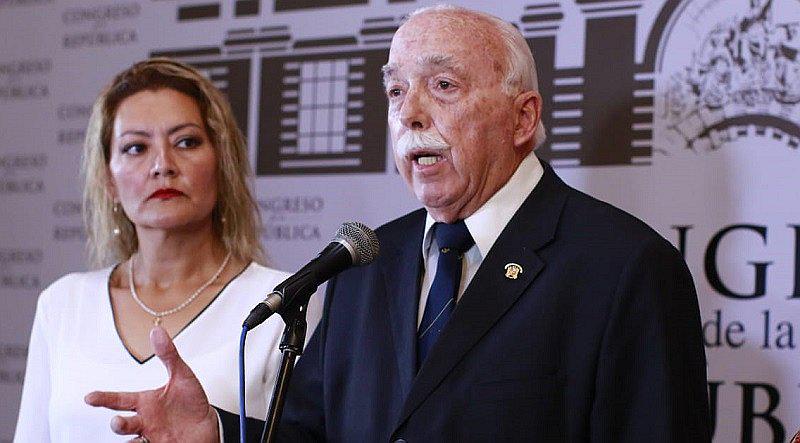 Carlos Tubino asegura que bancada Fuerza Popular no apoyará denuncia constitucional contra Vizcarra