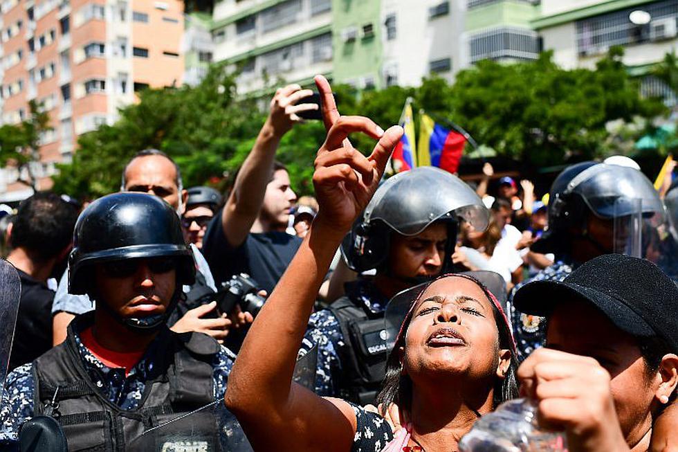  Venezuela: ​Opositores y chavistas marchan bajo tensión y caos por apagón (FOTOS)