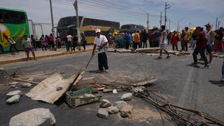 Panamericana Sur permanece bloqueado en Ica