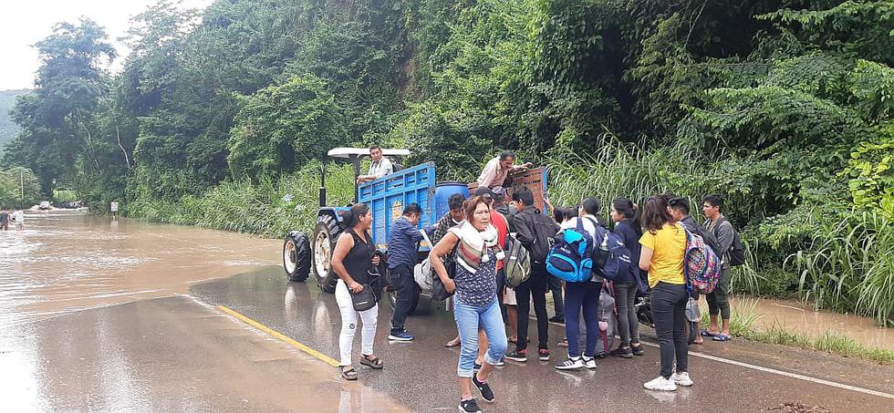 Desborde del río Perené inunda dos tramos de la carretera marginal (VIDEO)